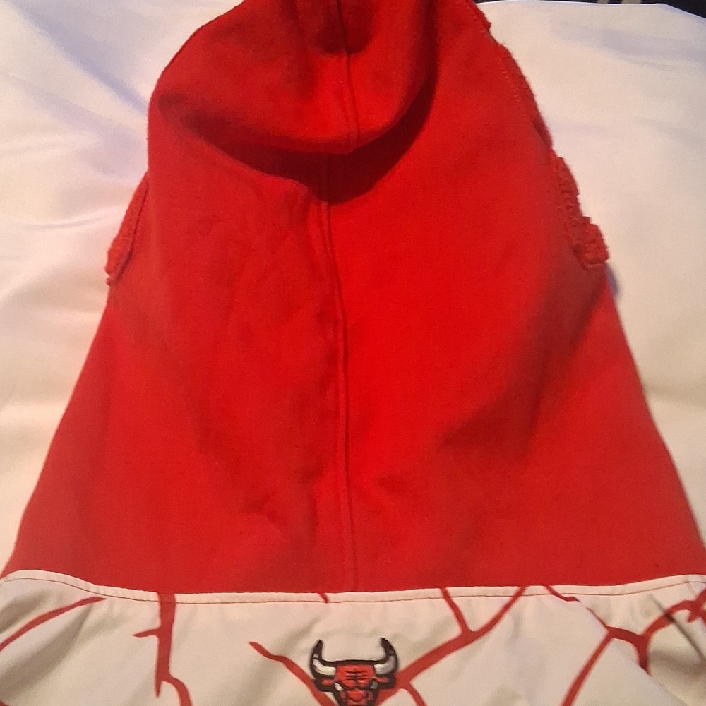 clearence from $400 Bulls Red and White hoodie - Picture 13 of 16